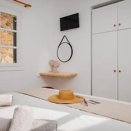 Naxos Aethereal View Aparthotel 4*